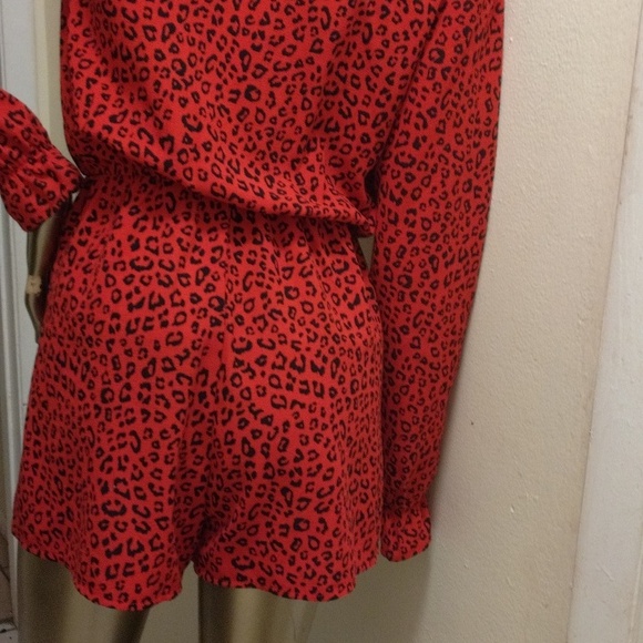 Dividcd leopard print red Cross vest short set jumpsuit size small - Picture 11 of 15